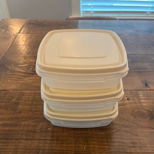 Vintage Rubbermaid